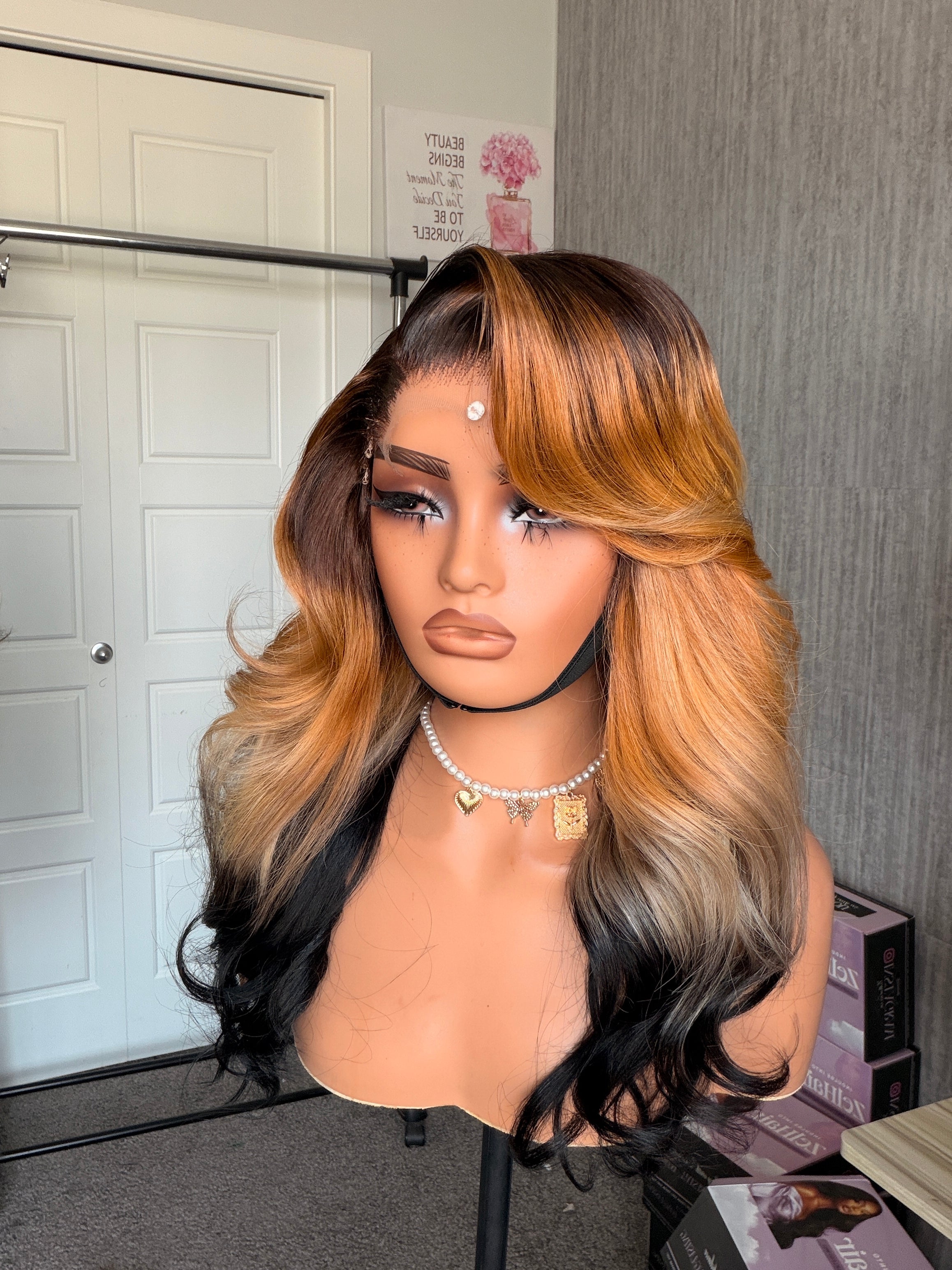 Ms Gaga Jozelhair