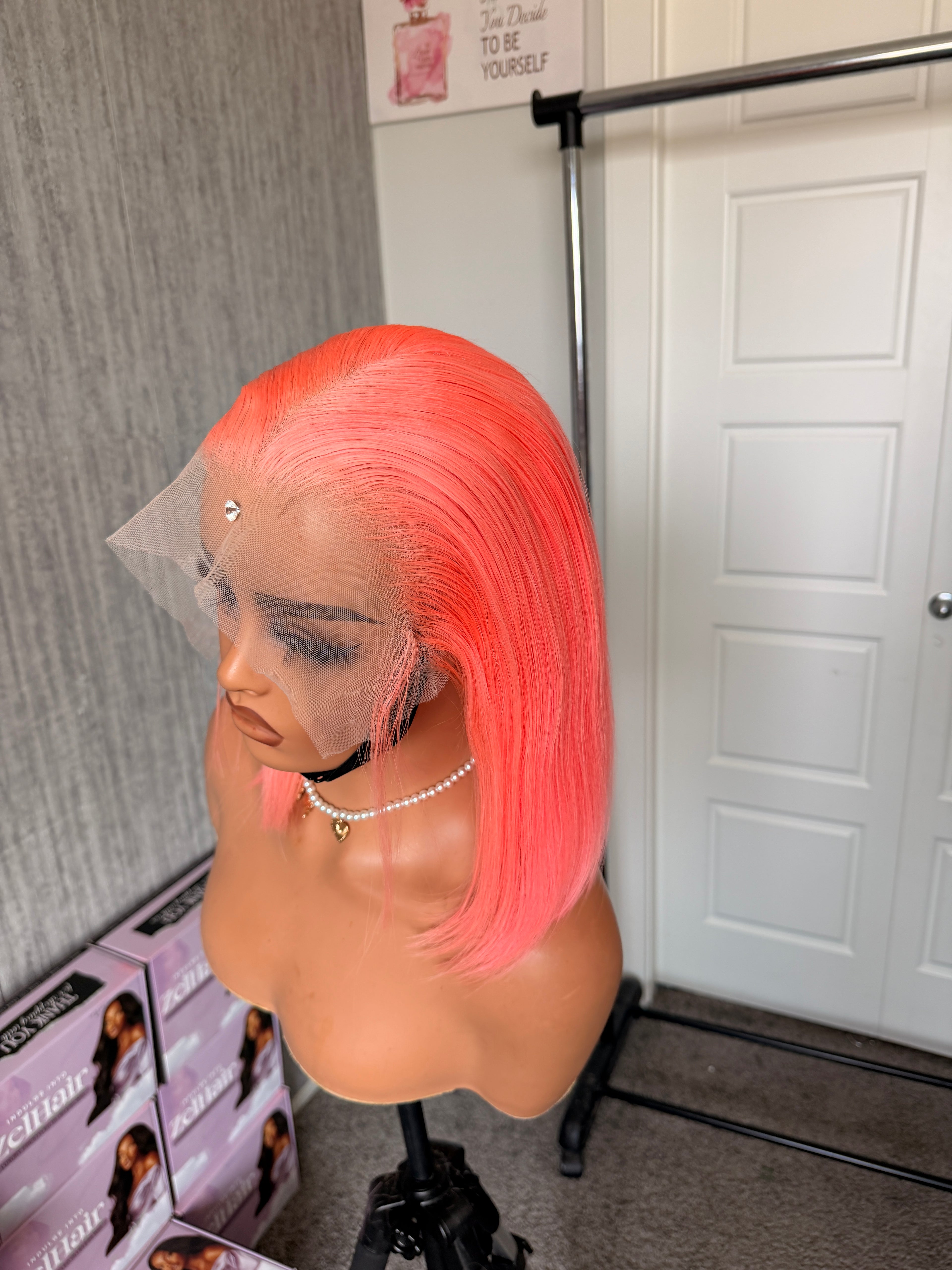 Miss Pinky Jozelhair