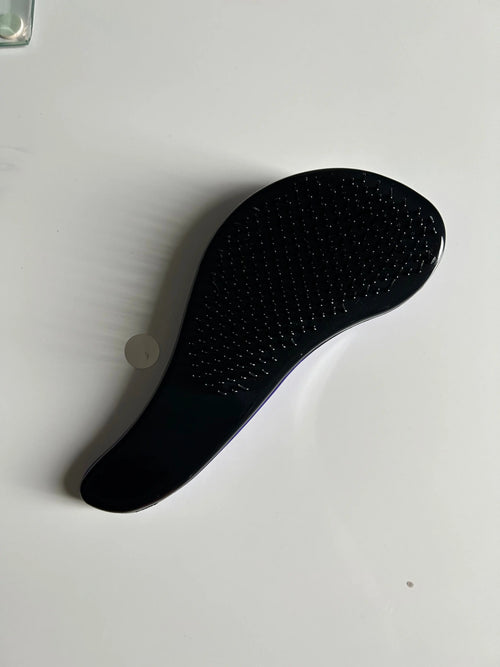 Curls Define Brush hair care product - Jozelhair